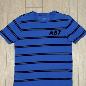 Aeropostale Mens Blue and Black Striped Tee